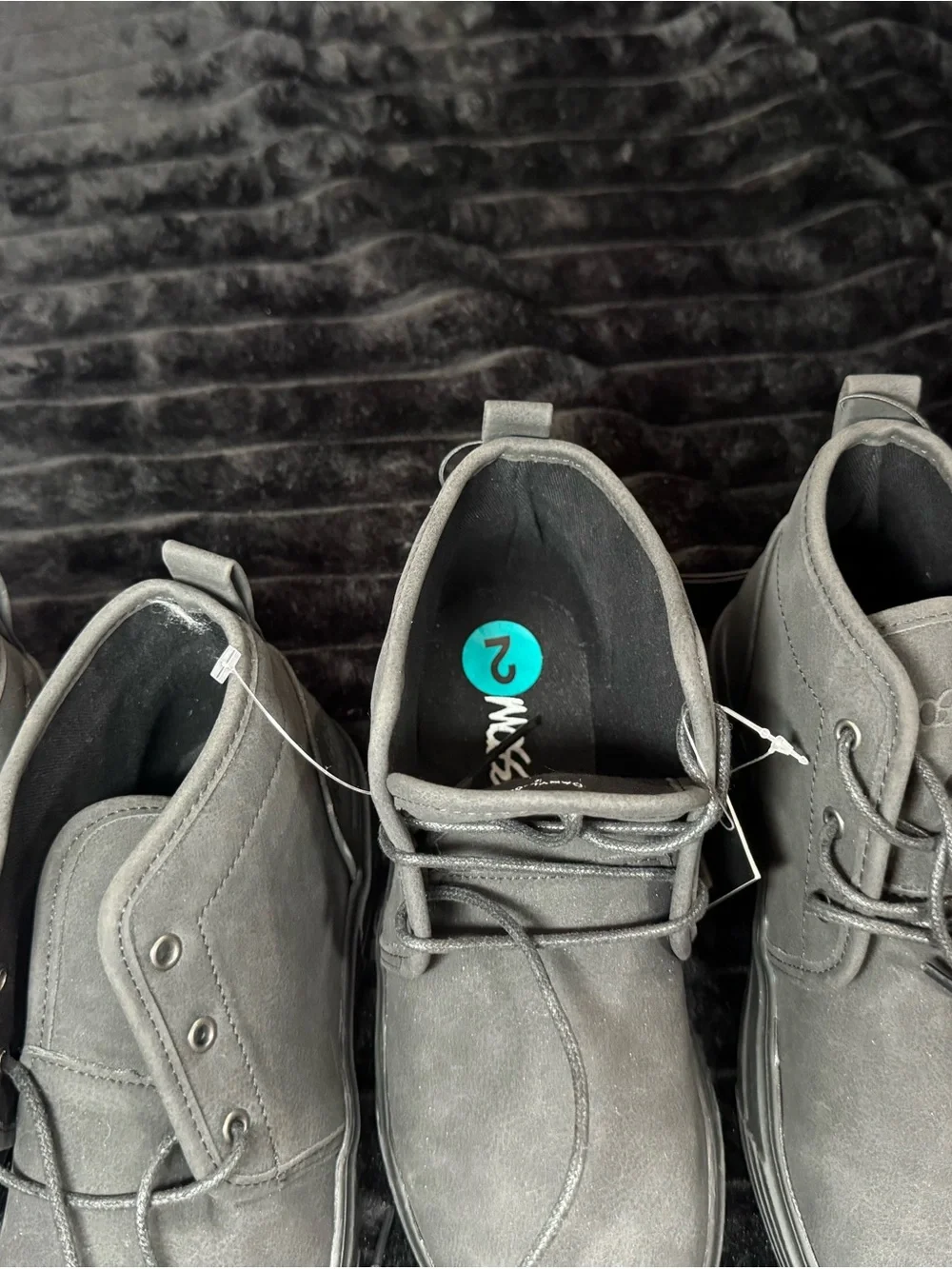 Mossimo Supply Co. Men's Gray Chukka Boots